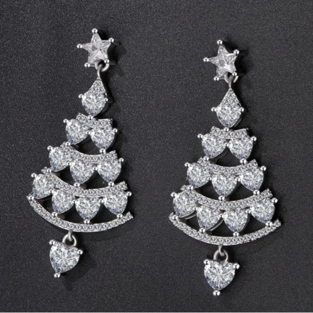 Beautiful Rhinestone Christmas 🎄Earrings